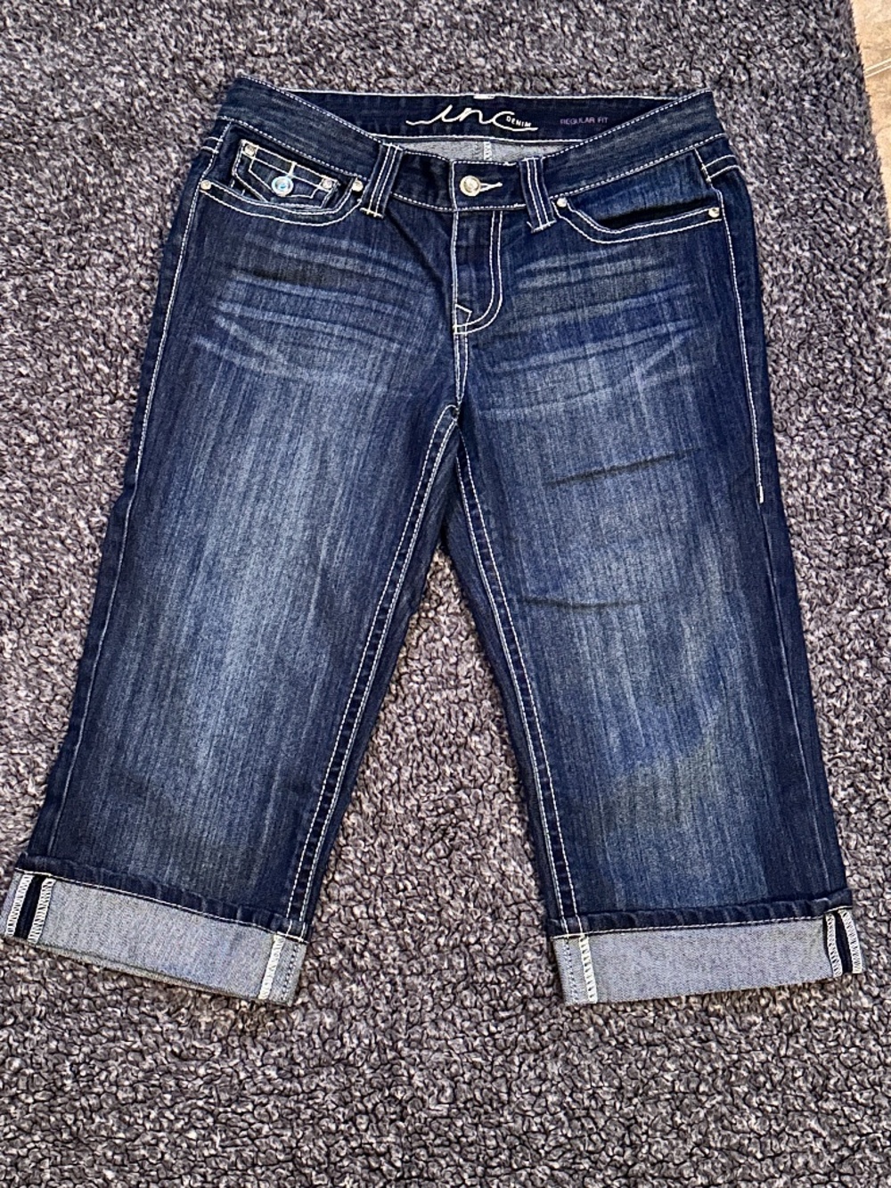 INC Jean Like New . Size 8